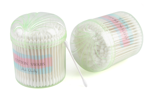 Bastoncillo de algodón blanco para el cuidado de heridas médicas con bastoncillo de plástico