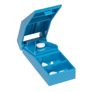 Práctico divisor de pastillas de plástico para uso doméstico